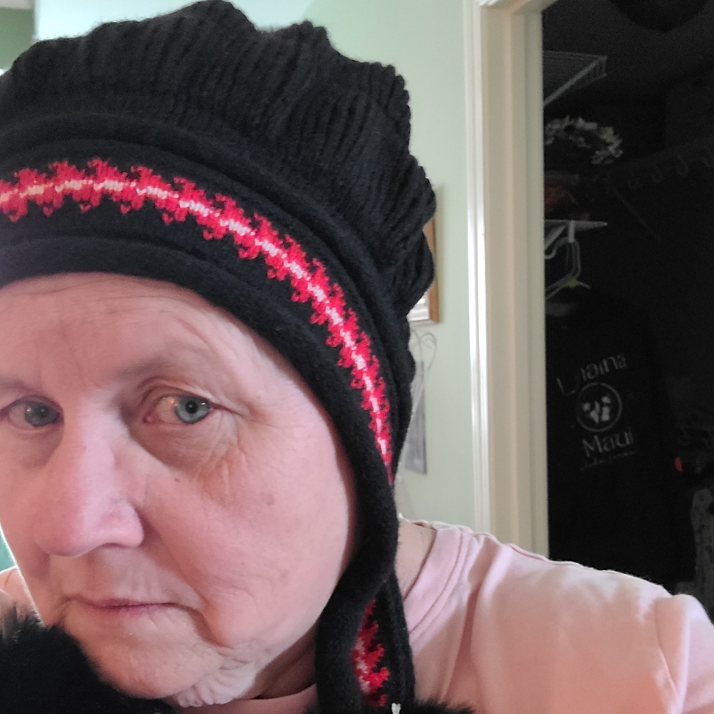 Scandinavian style hat " FIRM PRICE"